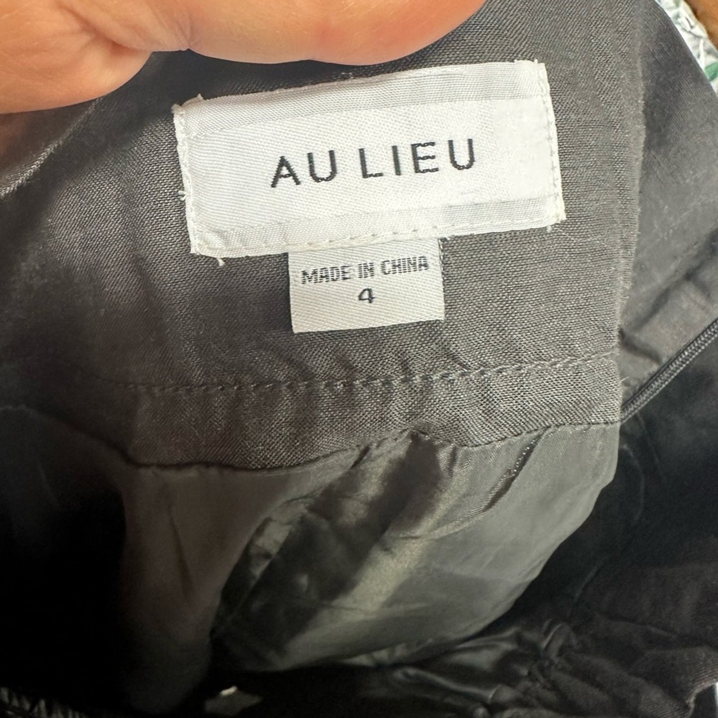 Au Lieu Pencil Skirt