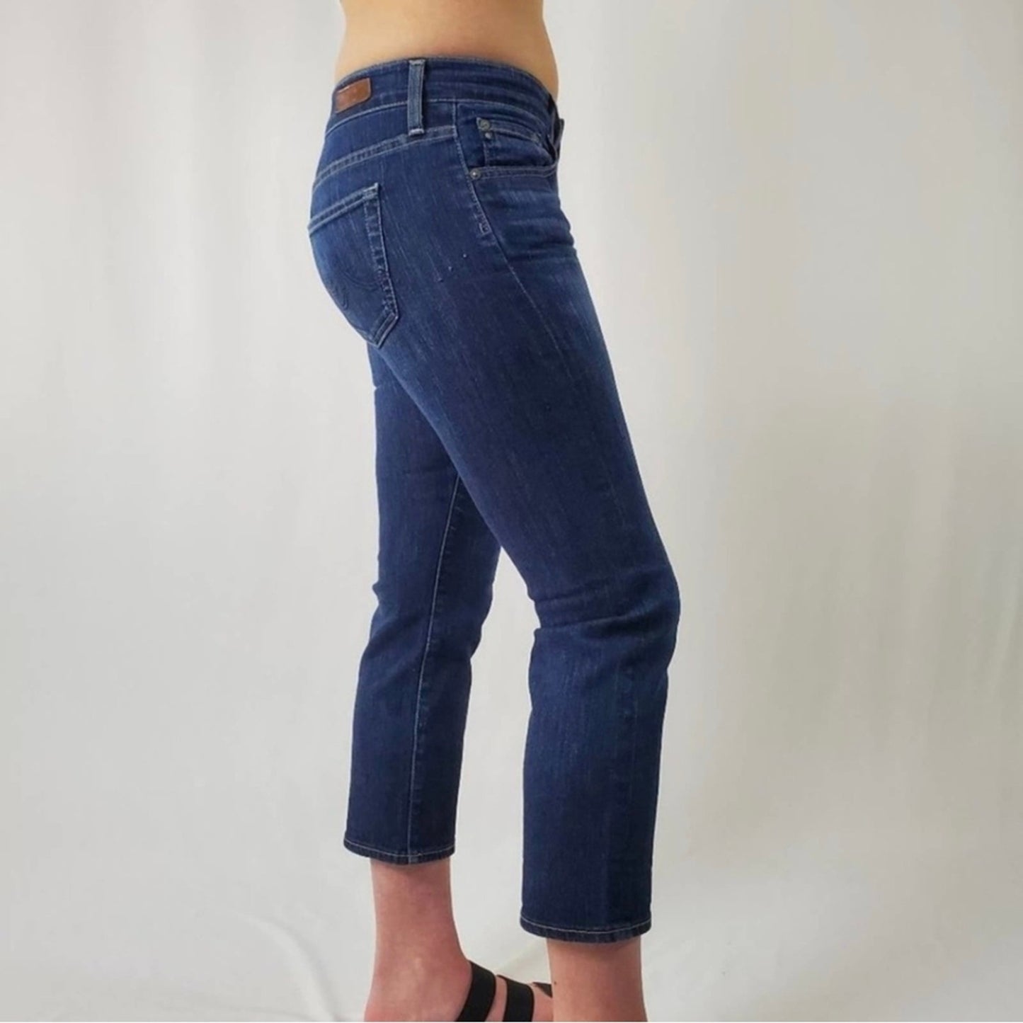 AG Adriano Goldschmied " The Tomboy " Cropped Jeans - 26