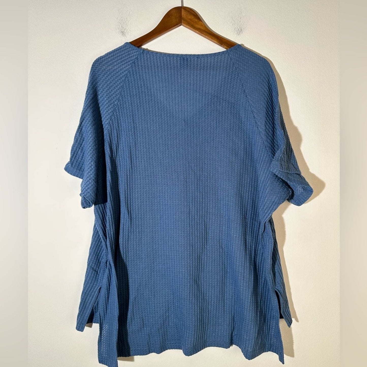 SHEIN Raglan Sleeve Top