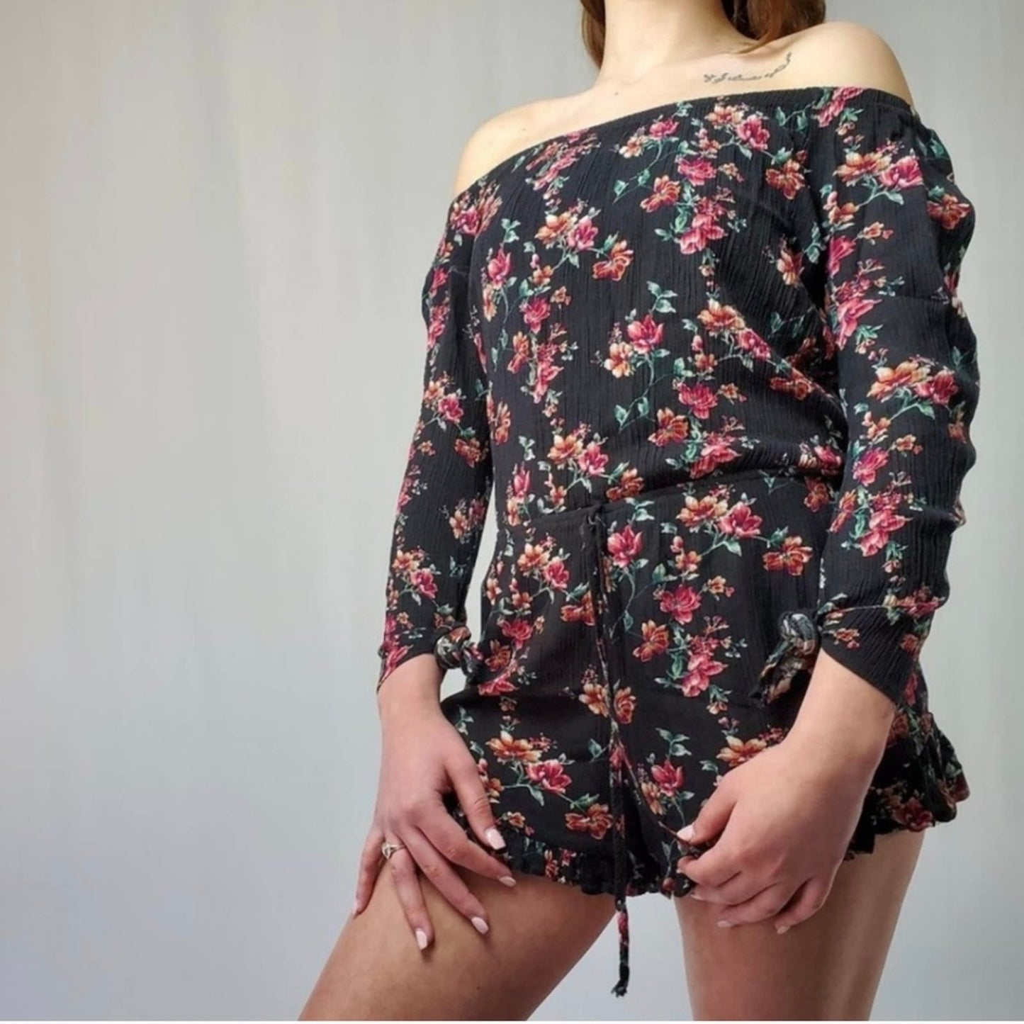 Urban Outfitters Floral Romper - Medium