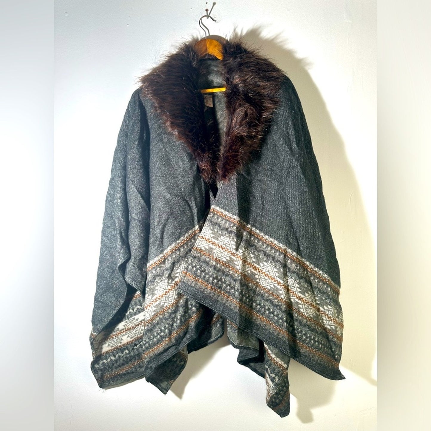 Faux Fur Ruff Boho Wrap