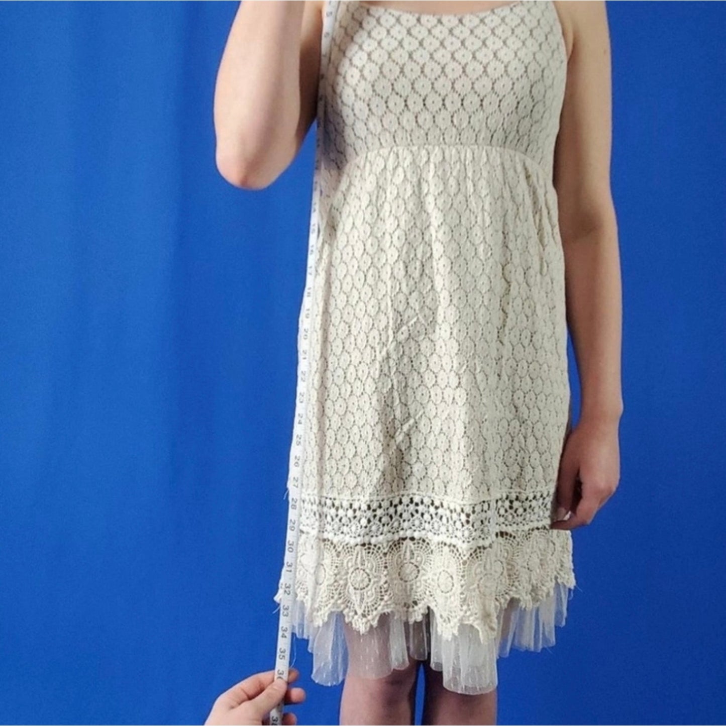 Ryu Lace Dress - Small