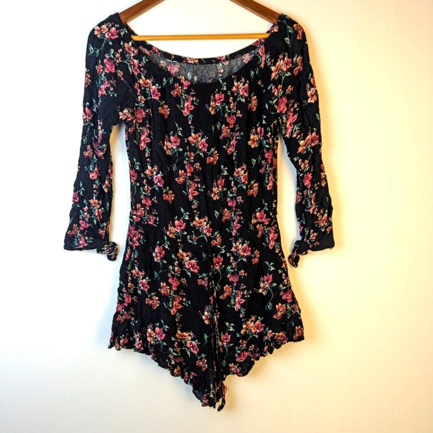 Urban Outfitters Floral Romper - Medium