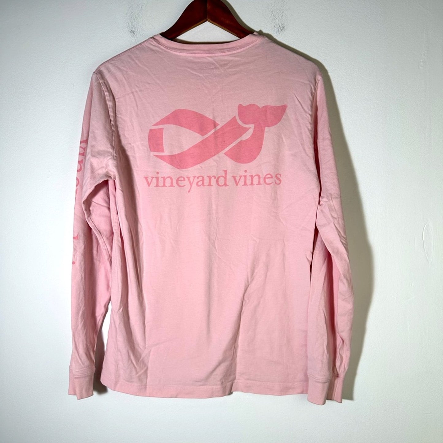 Vineyard Vines 2019 Breast Cancer Awareness Pocket Long Sleeve Tee