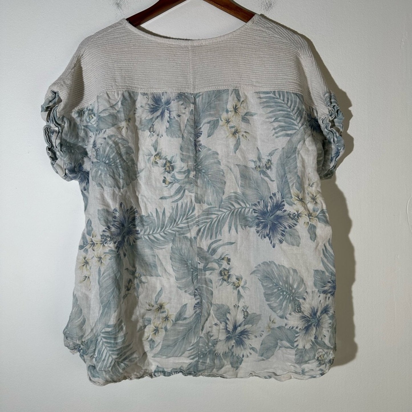 LUNGO  L’Arno Linen  Blue Floral Top