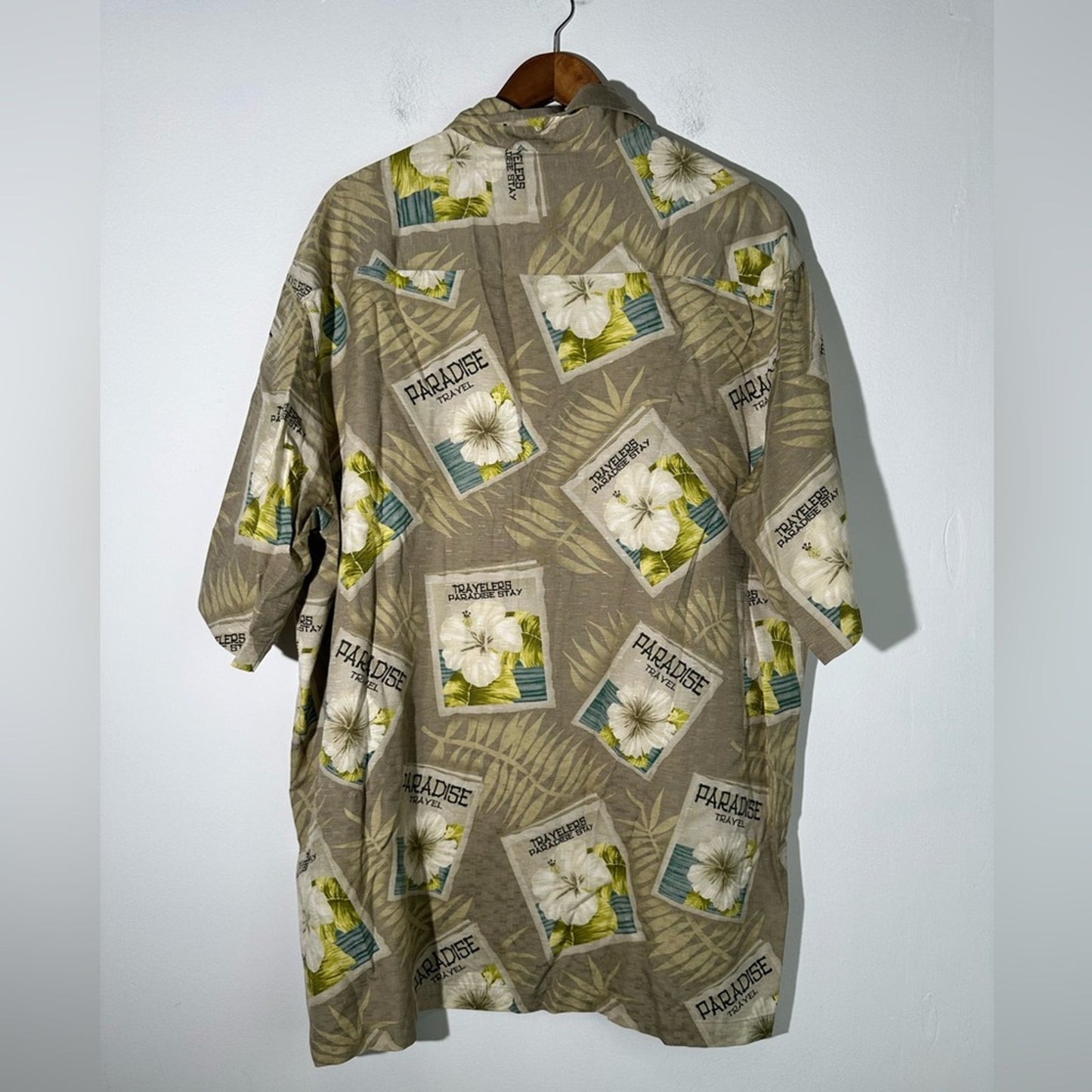 Vintage Paradise Travel Hawaiian Shirt