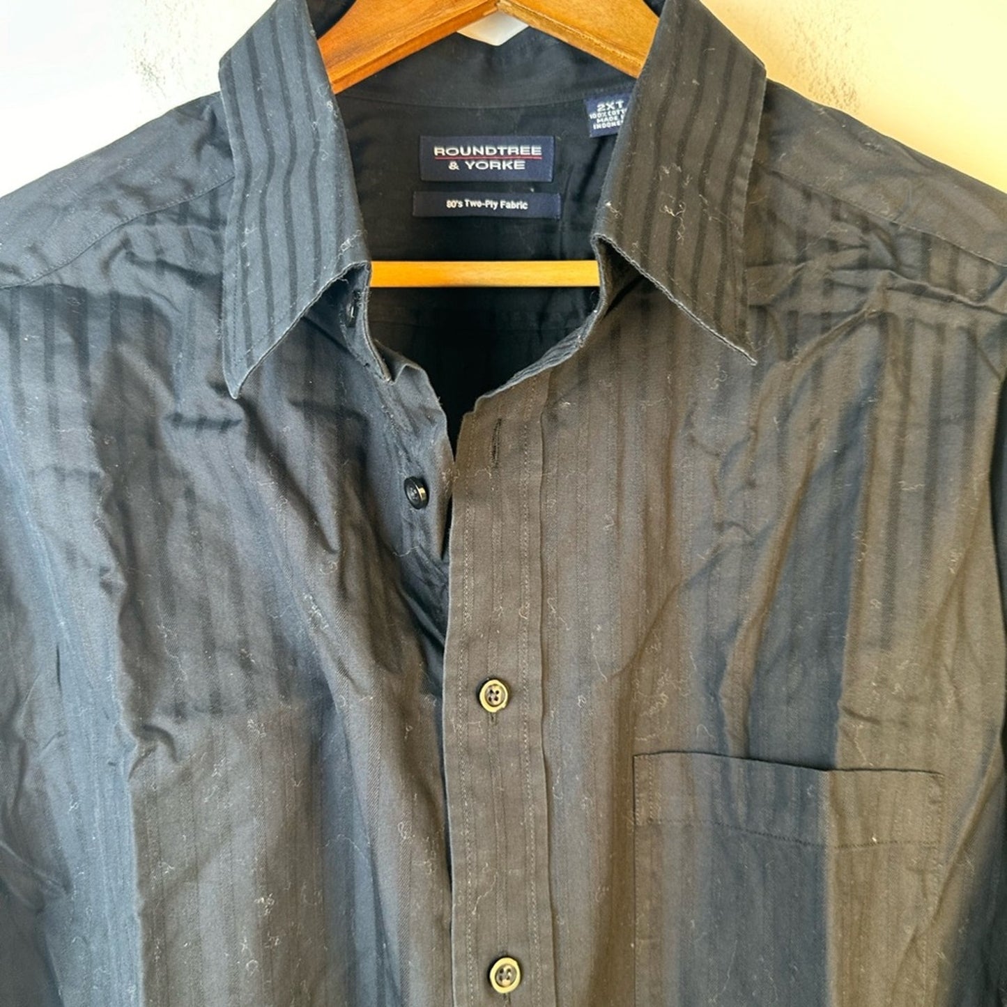 Roundtree & Yorke Striped Men’s Button Down Shirt