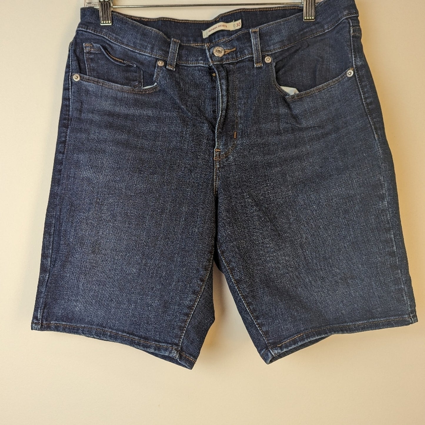 Levi's Bermuda Jean Shorts - 30