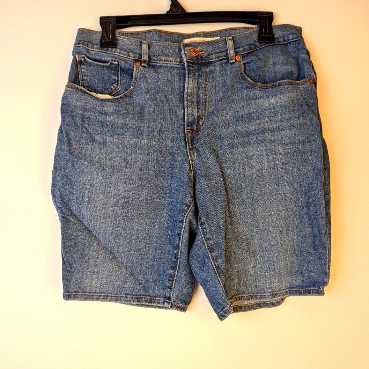 Levi's  Jean Bermuda Shorts - 30