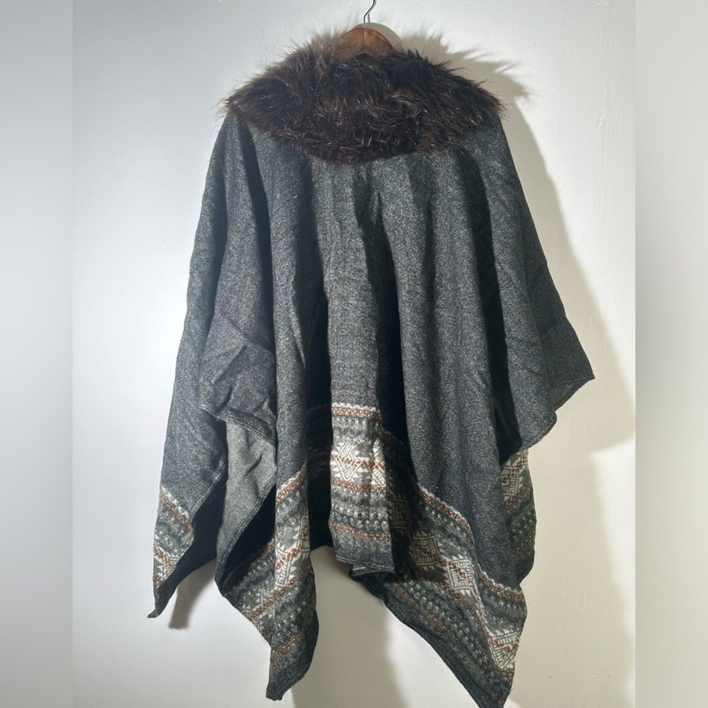 Faux Fur Ruff Boho Wrap