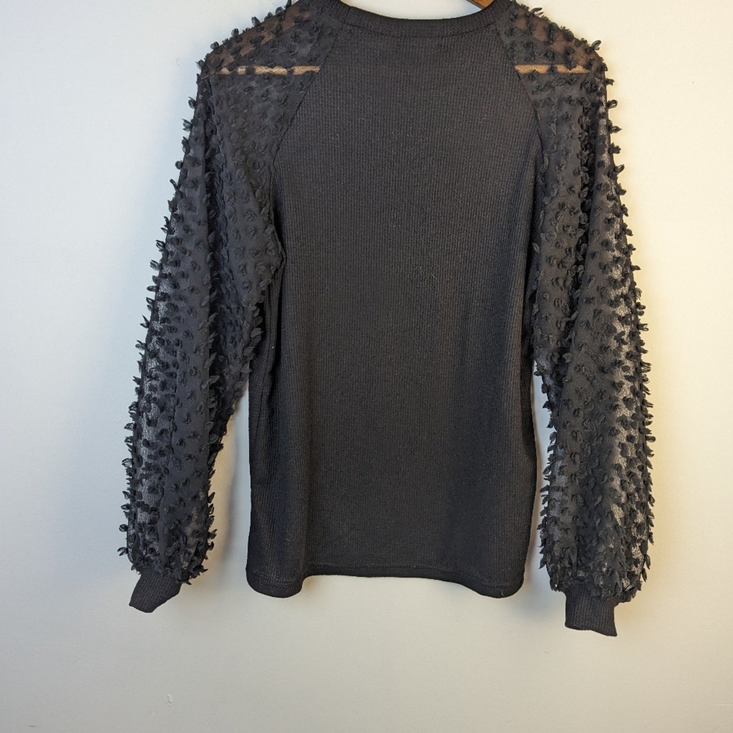 Black Textured Sleeve Waffle Top / Small