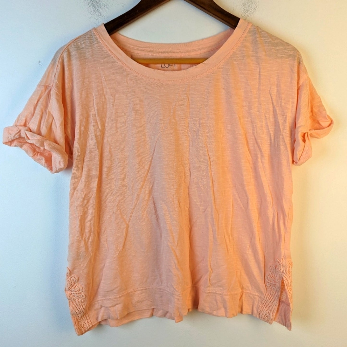 Loft Peach Top / Medium