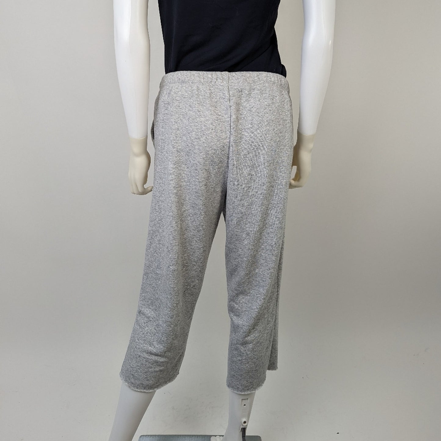 Gray Capri Joggers M