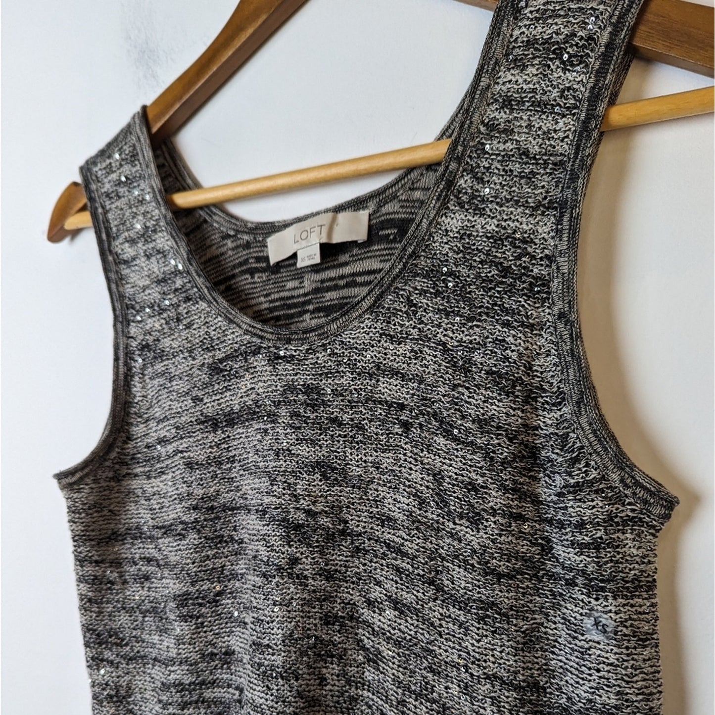 Loft Grey Shimmering Knit Tank / XS