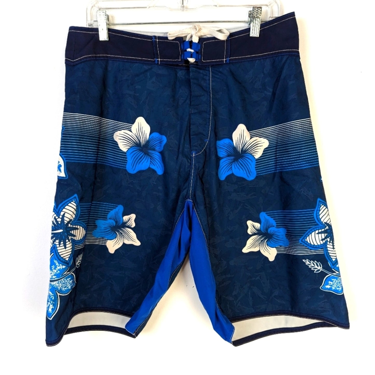 Reef Men's Board Shorts - S