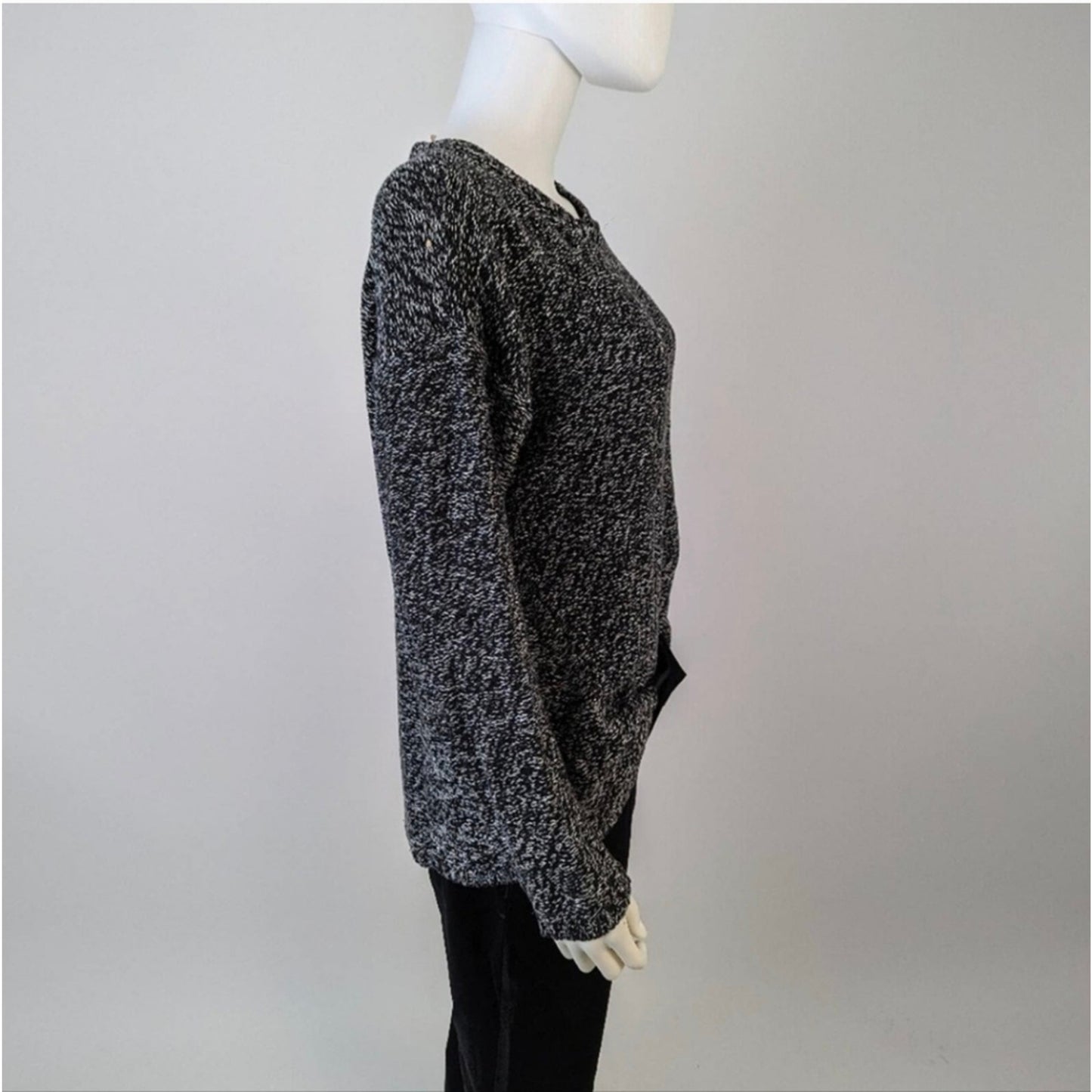 Philosophy Knit Sweater / Medium