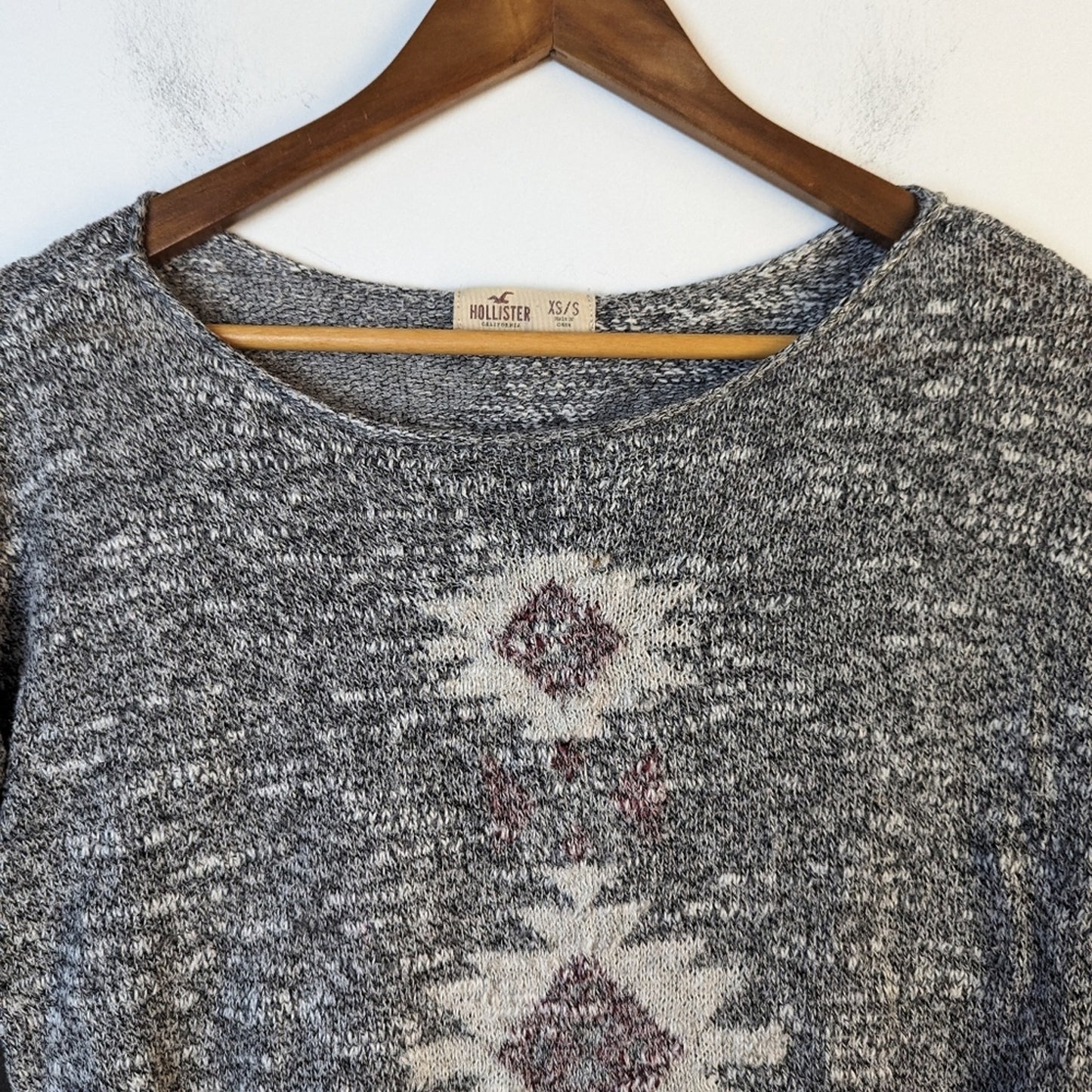 Hollister Knit Sweater / XS