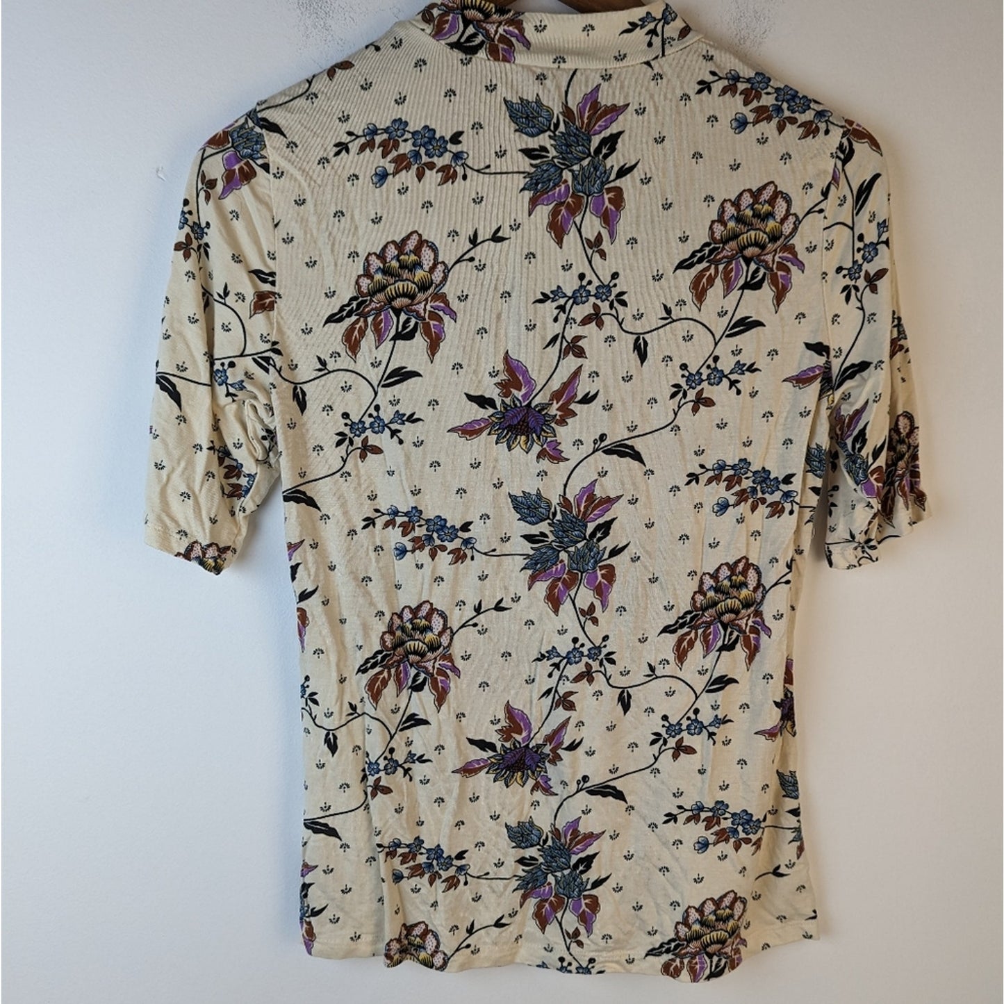 Truth by Republic Floral Top / Medium