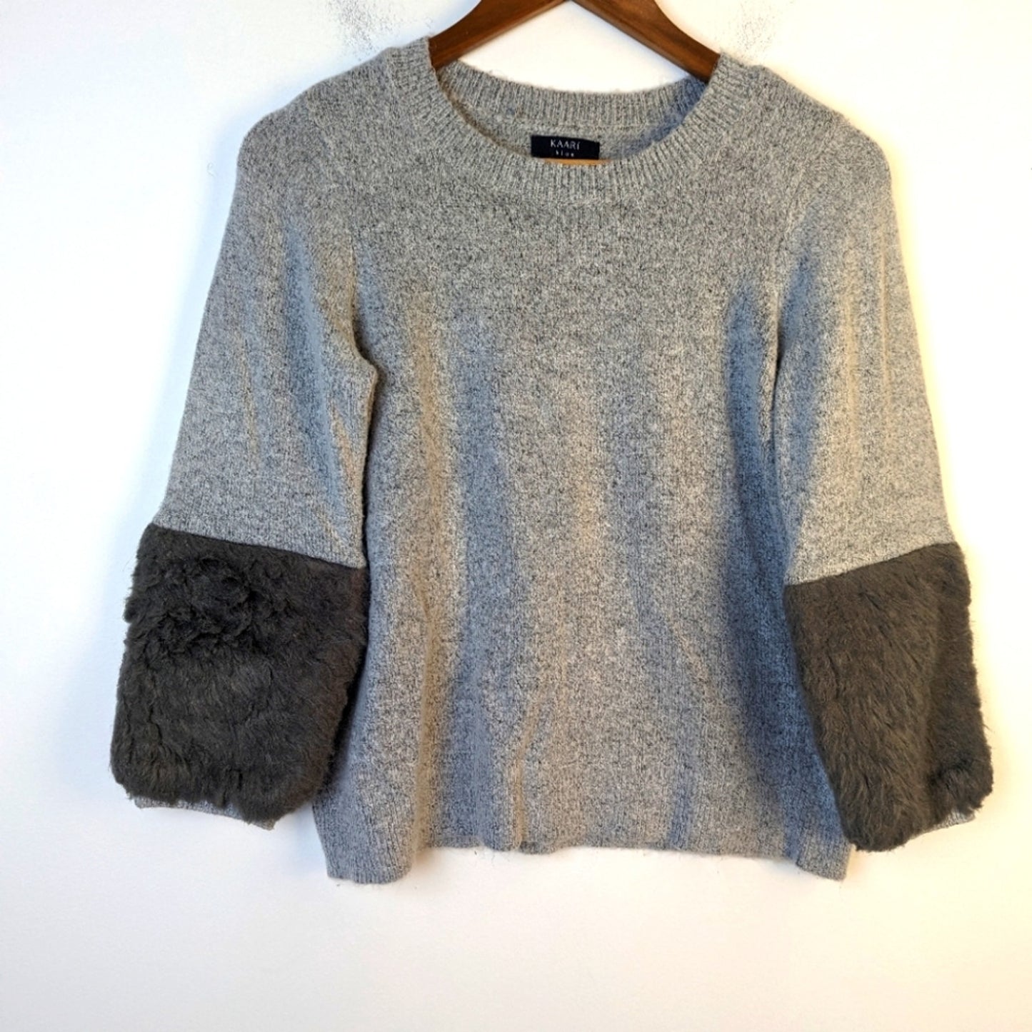 Kaari Blue Faux Fur Sleeve Sweater / Small