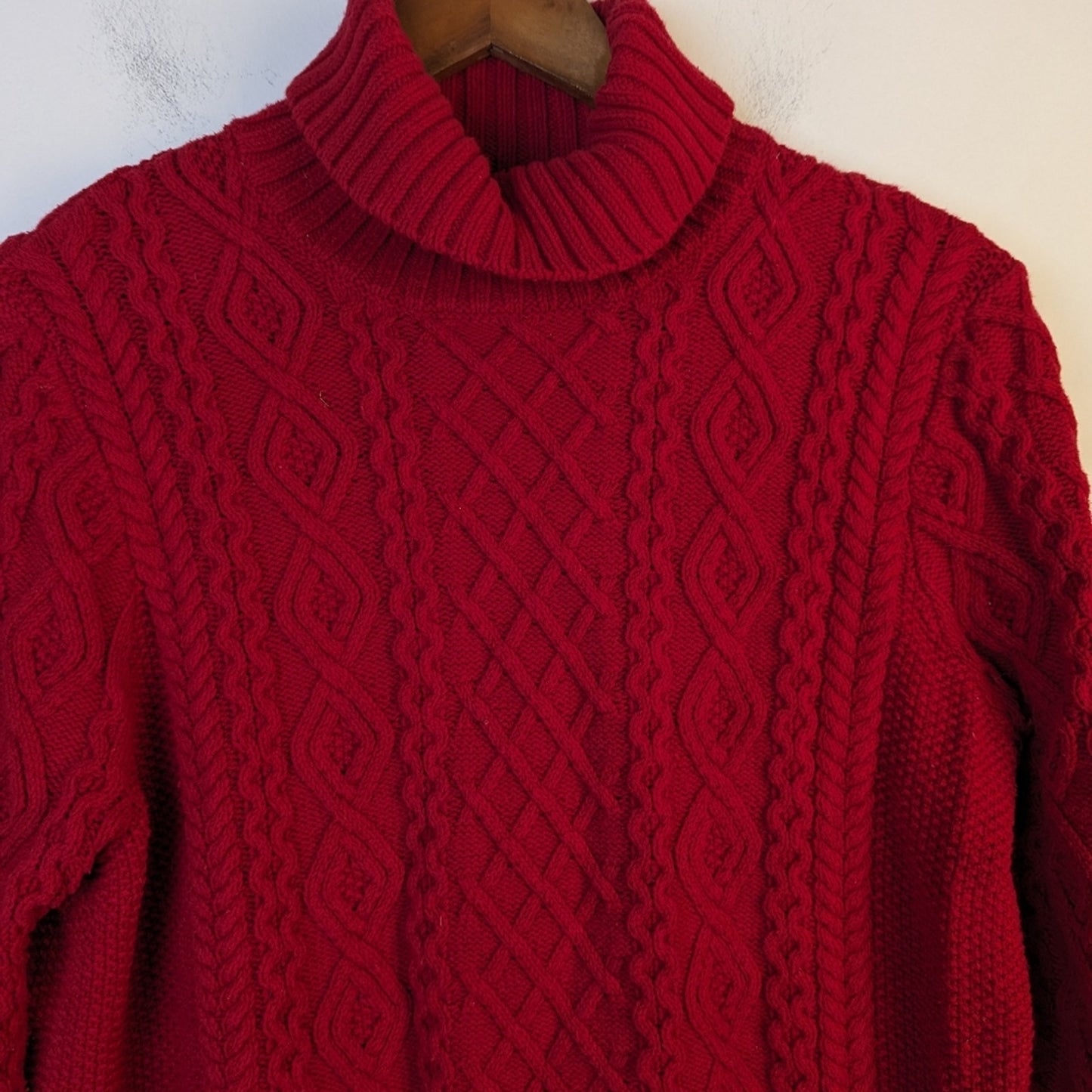 Lands End Cable Knit Turtleneck Sweater / Large