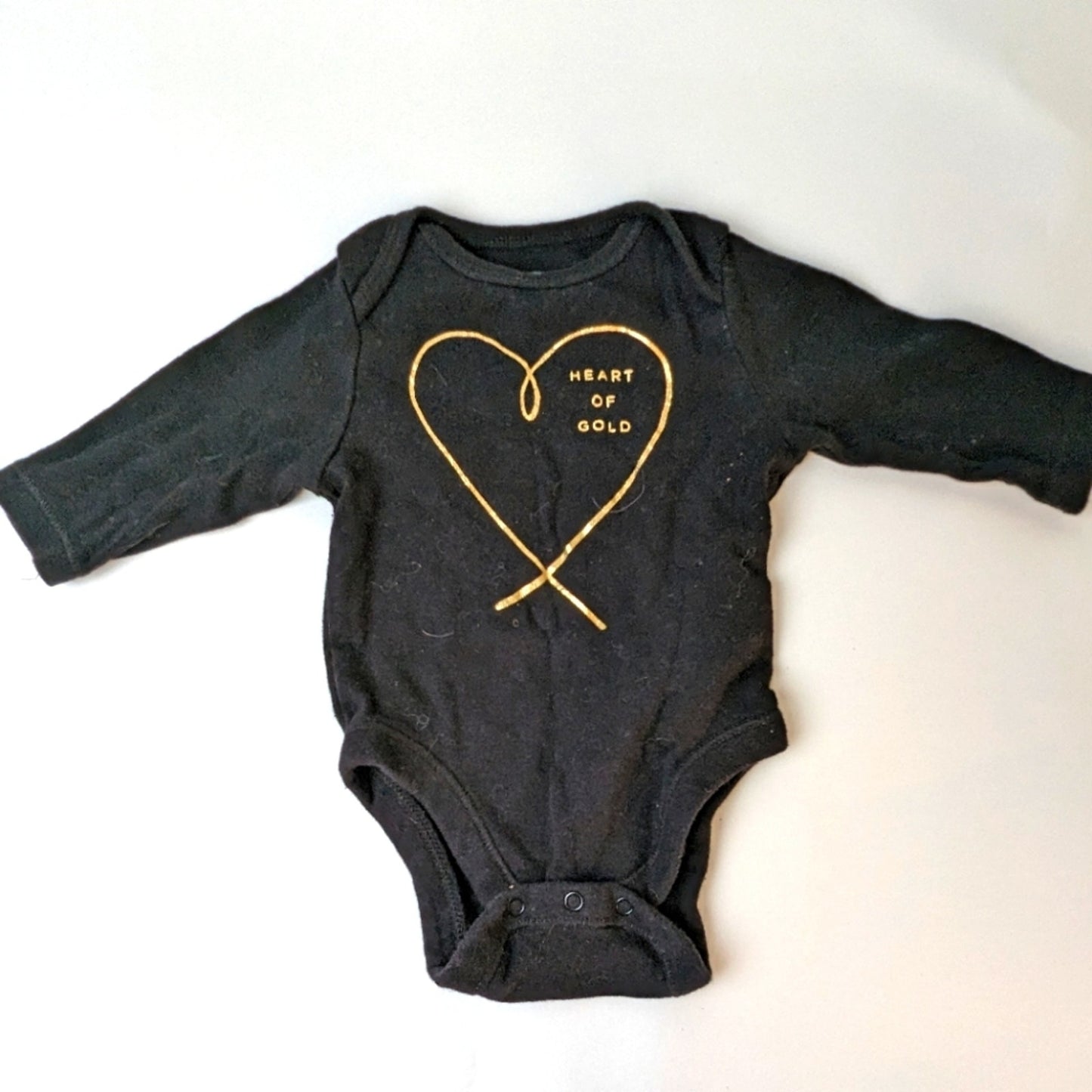 Old Navy Heart Onsie / 0-3 mths.