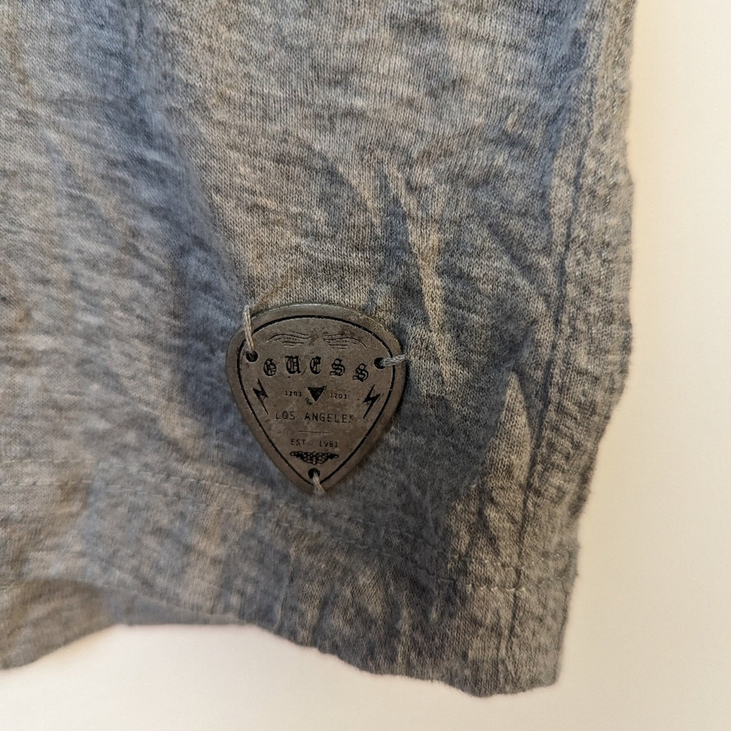 Guess Distressed Grey Tee Shirt / Medium