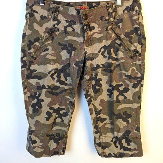 NoBo Camo Pants / 11