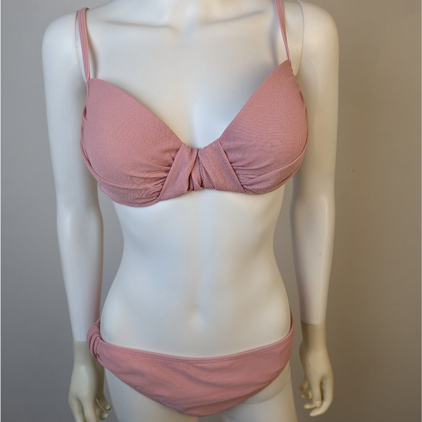 Newport News Pink Bikini / 14