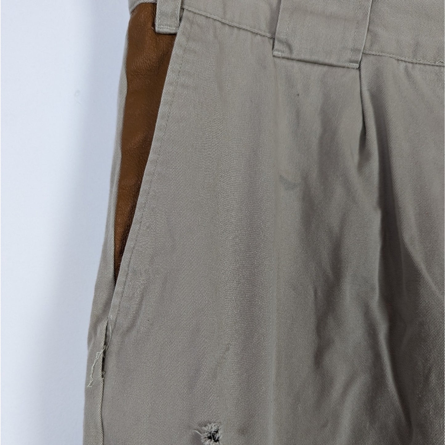 Clearwater Outfitters Men's Khaki Cargo Pants 34 x 32