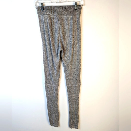 Urban Outfitters Out From Under Grey Leggings / Medium