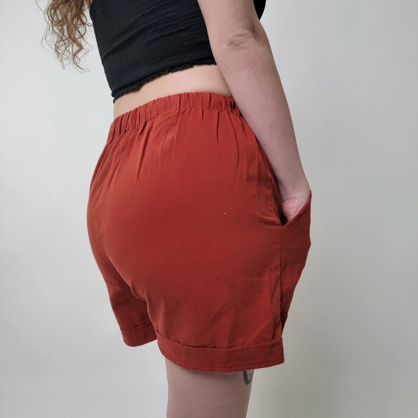 MissLook Rust Colored Shorts L