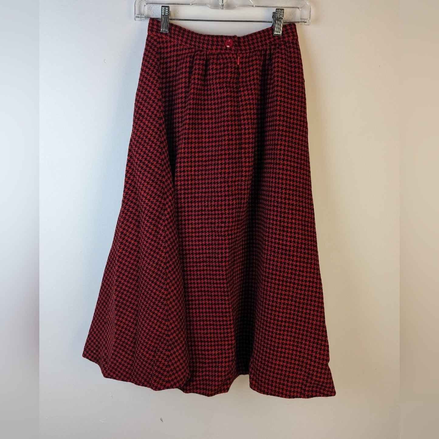 Vintage Jaeger Houndstooth Wool Skirt / 10