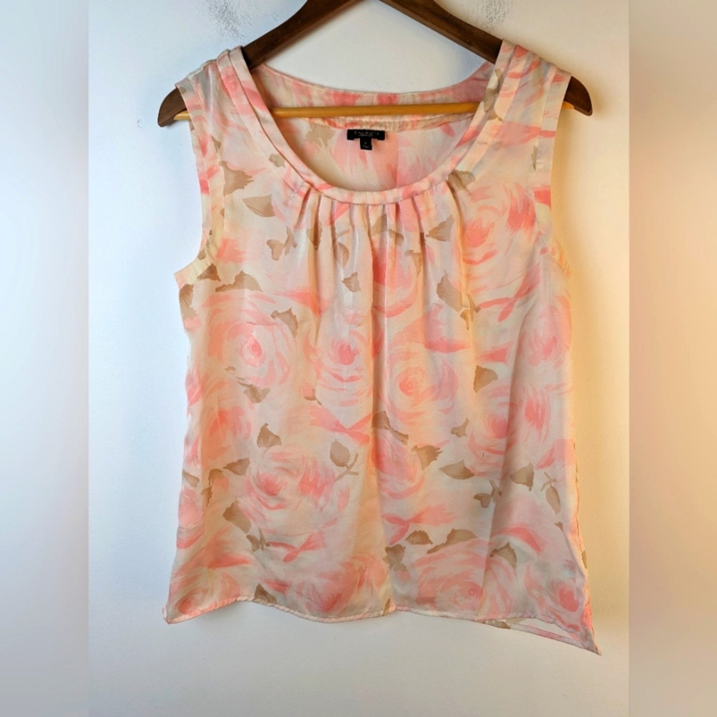 Talbots Classic Rose Top / Small