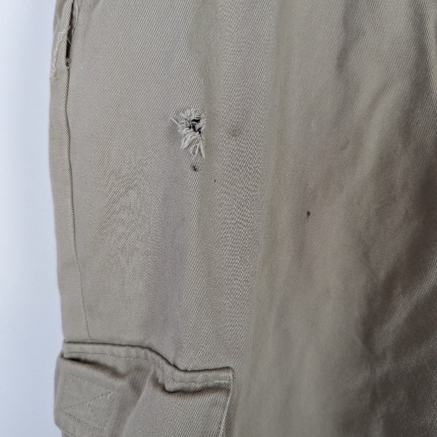 Clearwater Outfitters Men's Khaki Cargo Pants 34 x 32