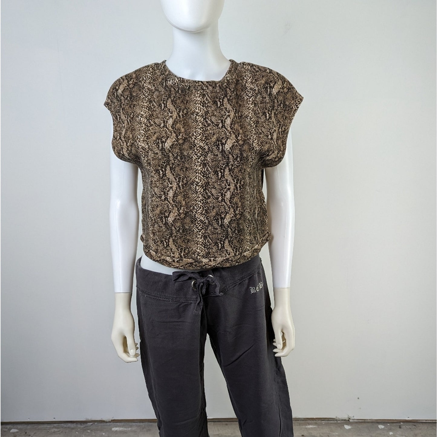 Zara Trafuluc Cropped Snake Print Shirt S