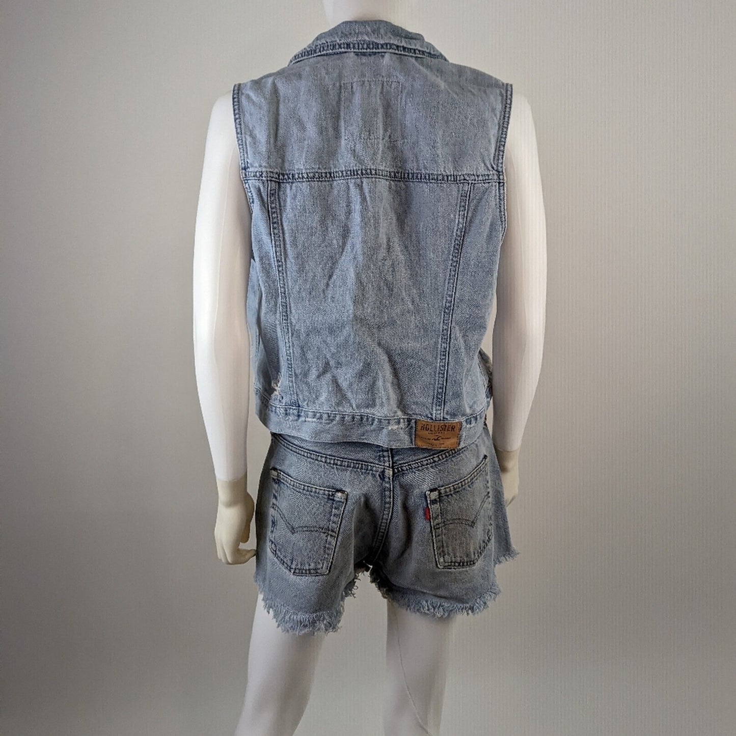 Hollister Distressed Acid Washed Denim Vest L