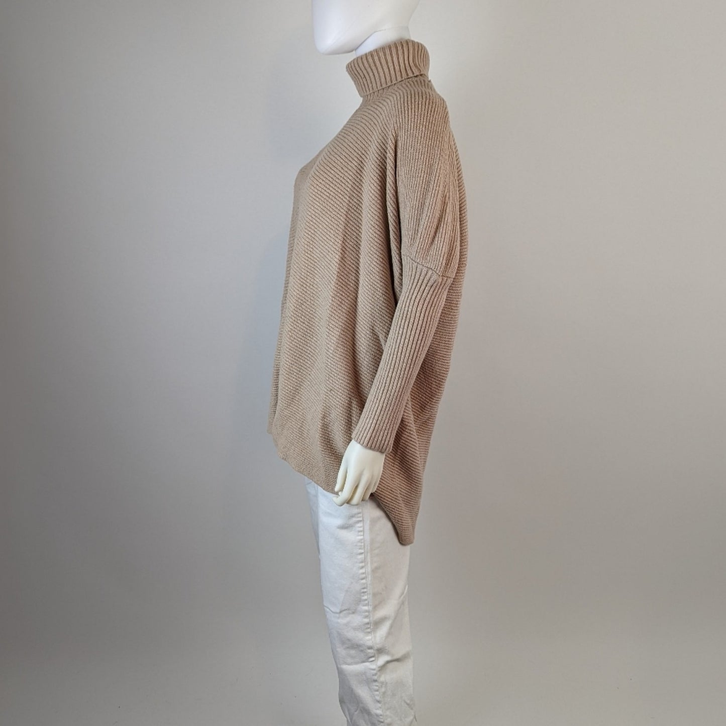 Oversized Ribbed Turtleneck Sweater XL