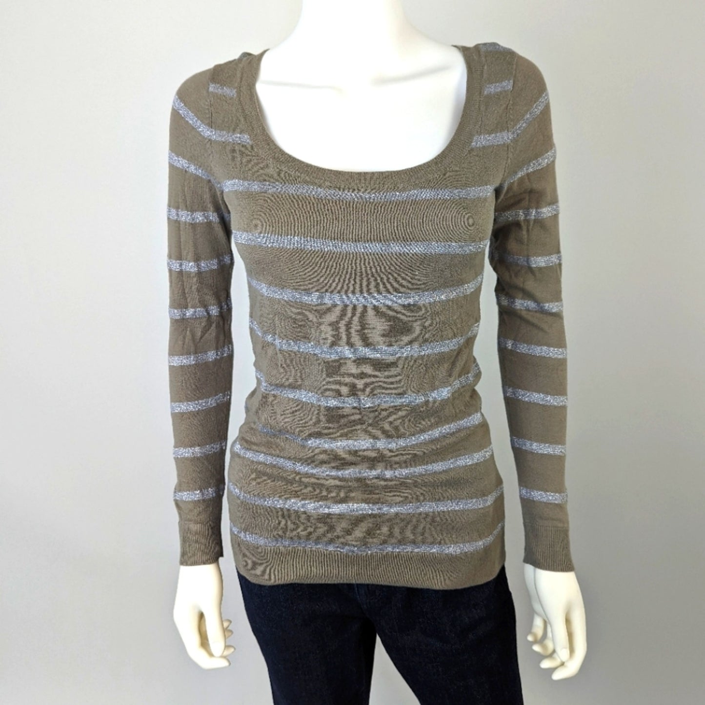 Gap Striped Long Sleeved Tee Shirt XS