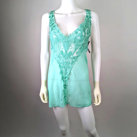 NWT Embroidered Babydoll Nightie L