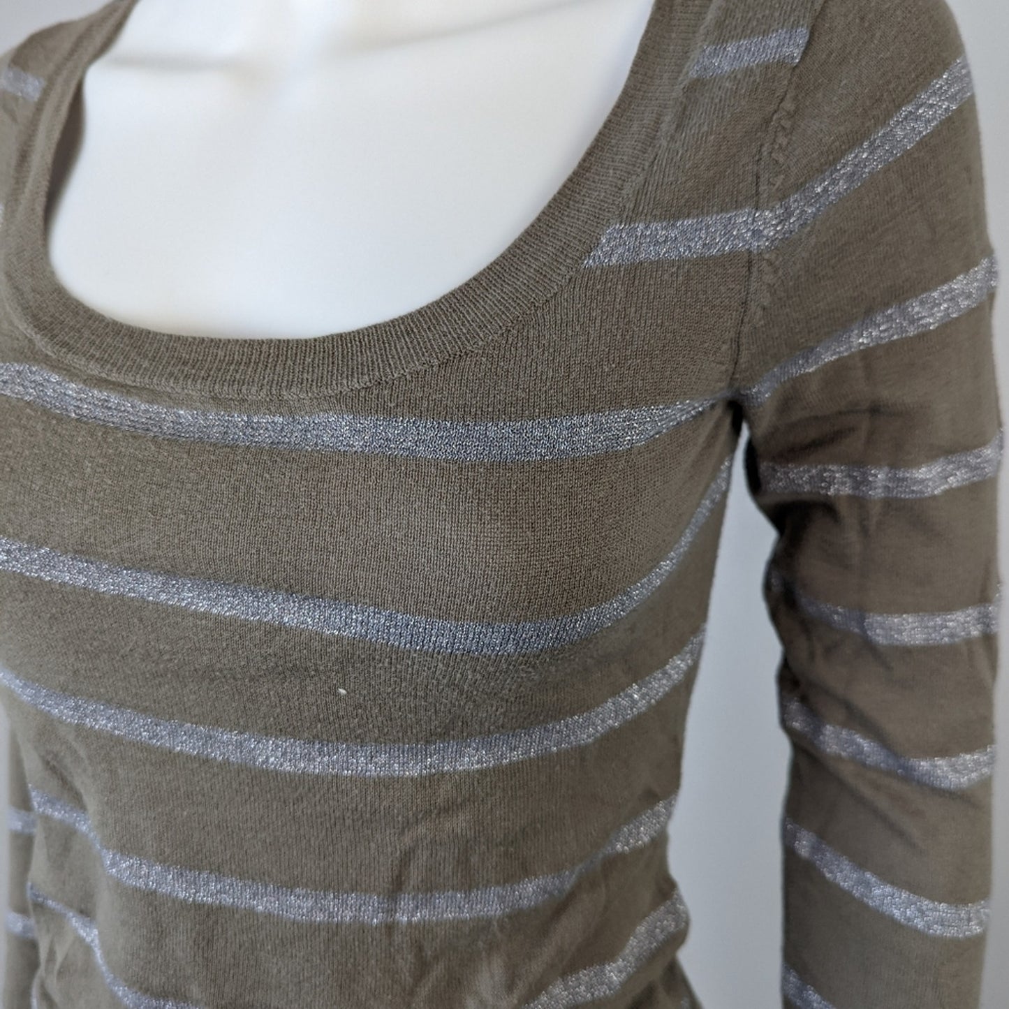 Gap Striped Long Sleeved Tee Shirt XS