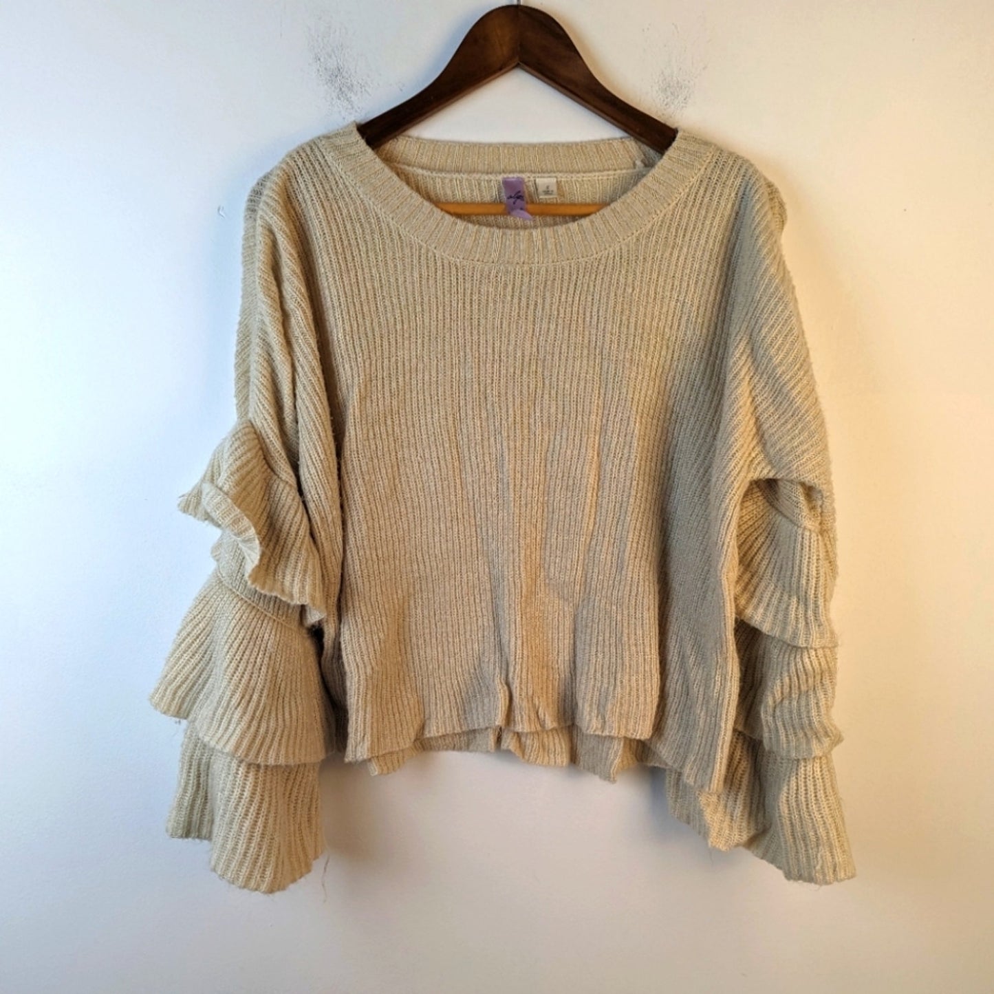 Alya Beige Flounce Sleeve Sweater / Small