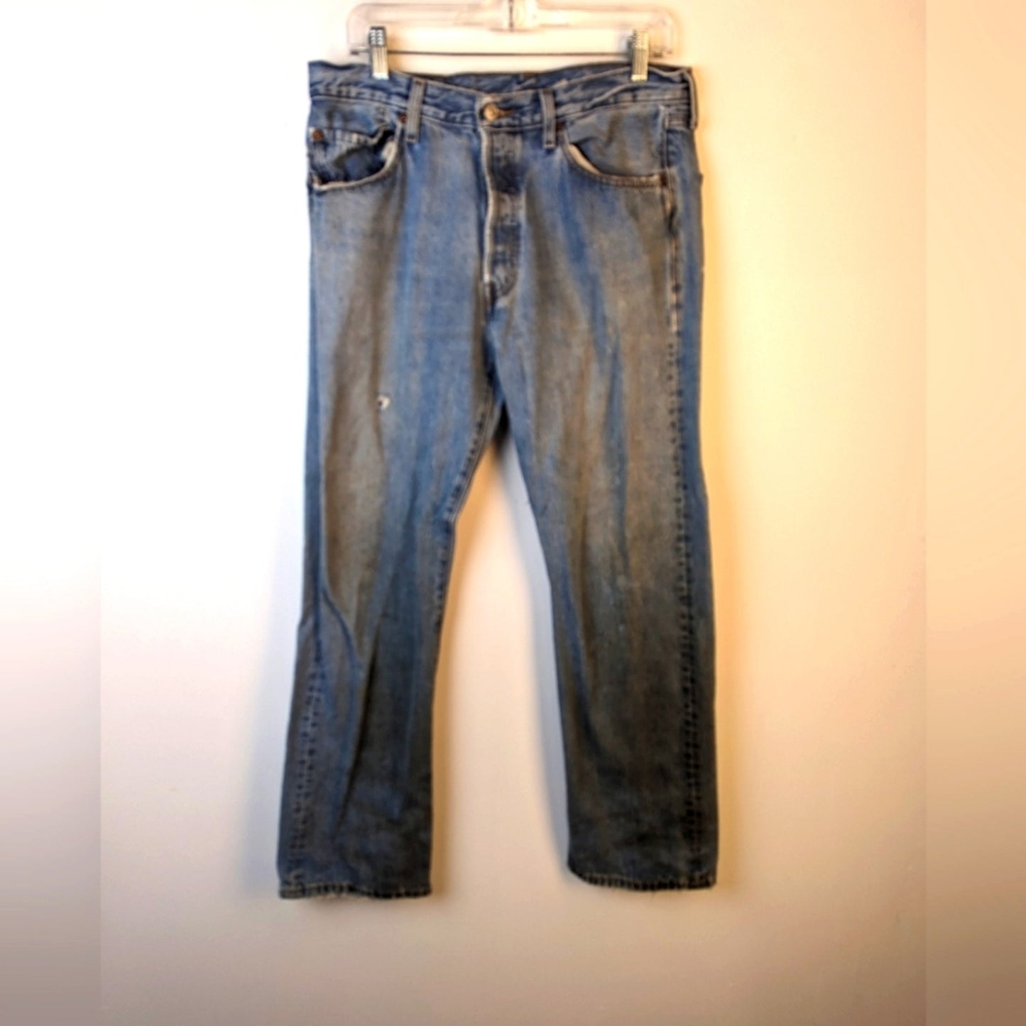 Levi's Distressed Jeans  34 x 32