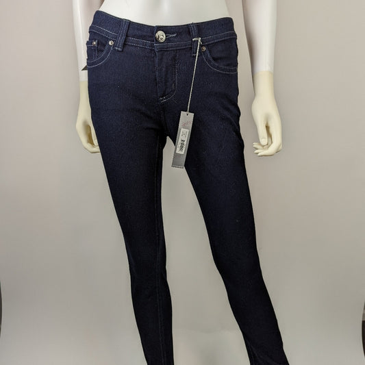 NWT New Directions Slimming Skinny Dark Wash Jeans 2P