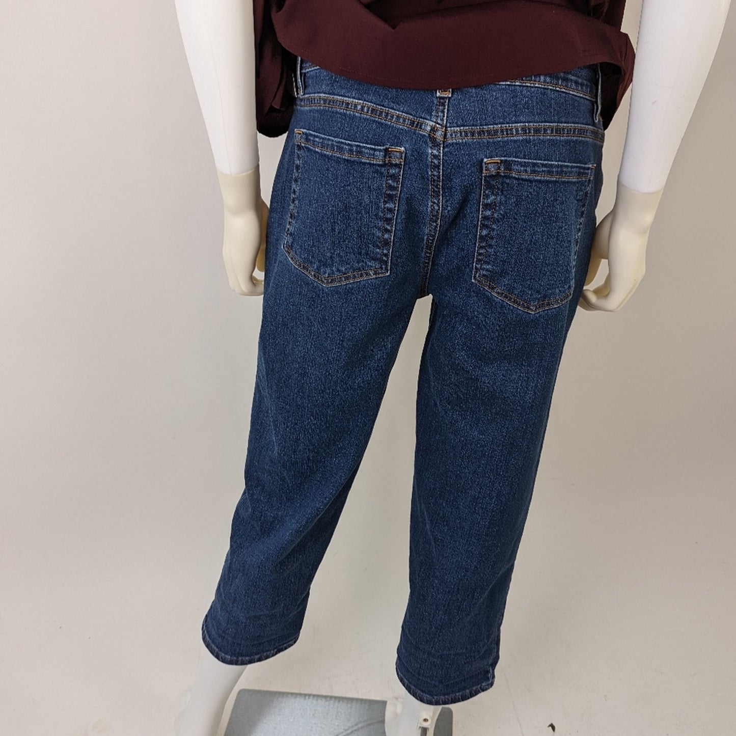 Liz Claiborne Jackie Denim Cropped Pants 10