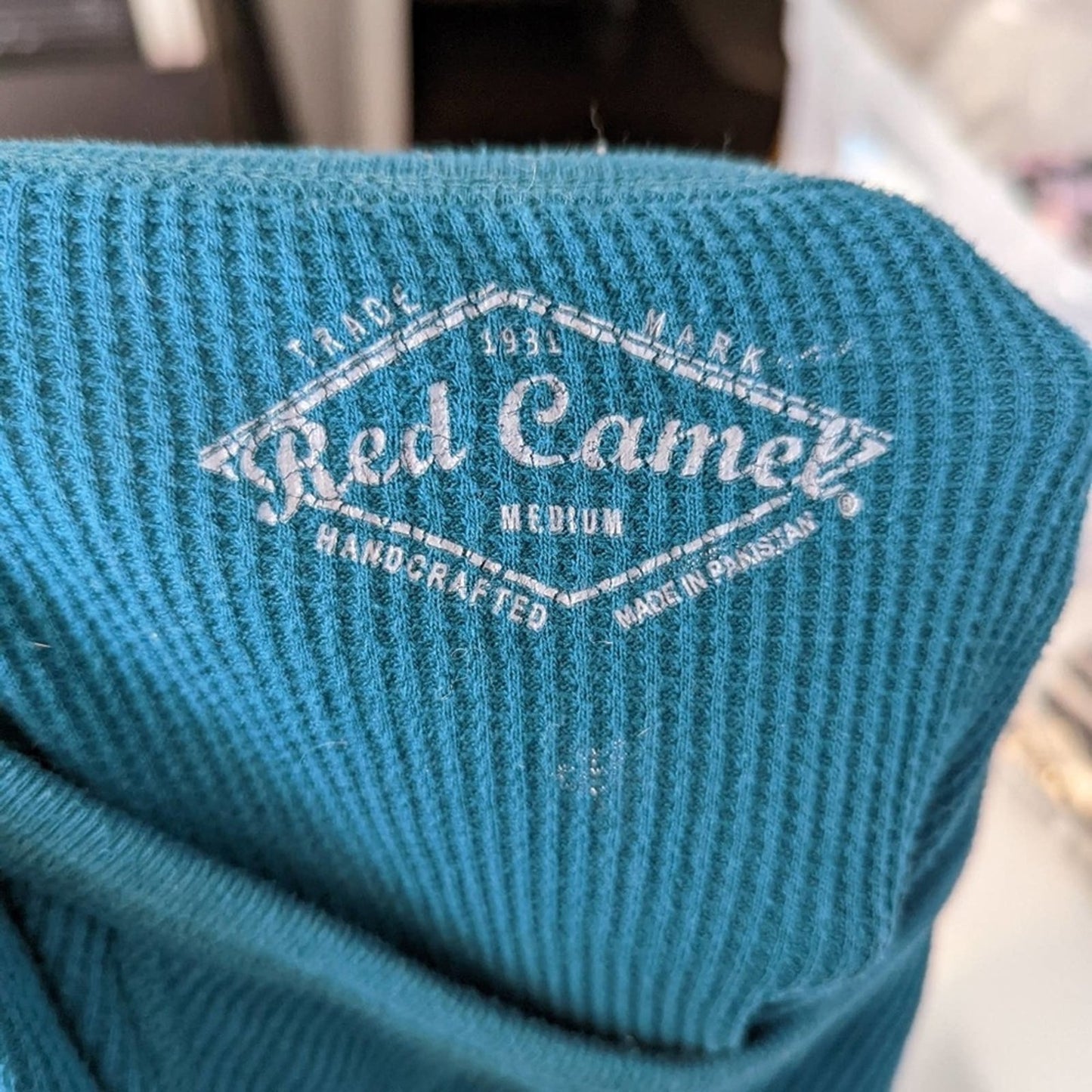 Red Camel Teal Henley M