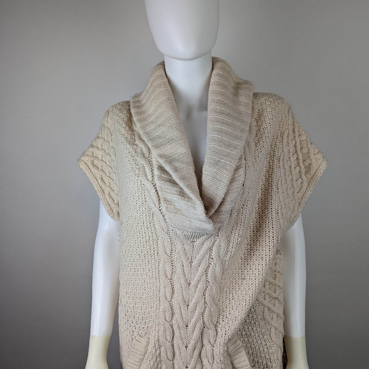 Joan Vass Knit Cream Sleeveless Cashmere Sweater M