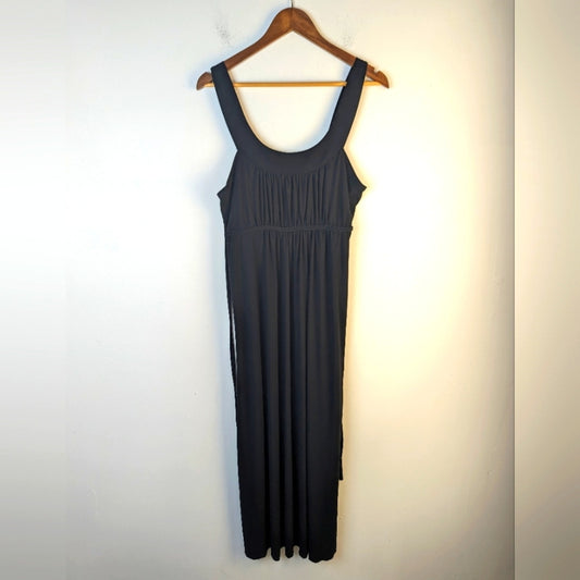 Black Maxi Dress / Large