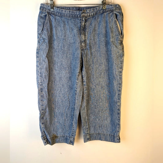 Vintage Levi's Cropped Jeans / 16