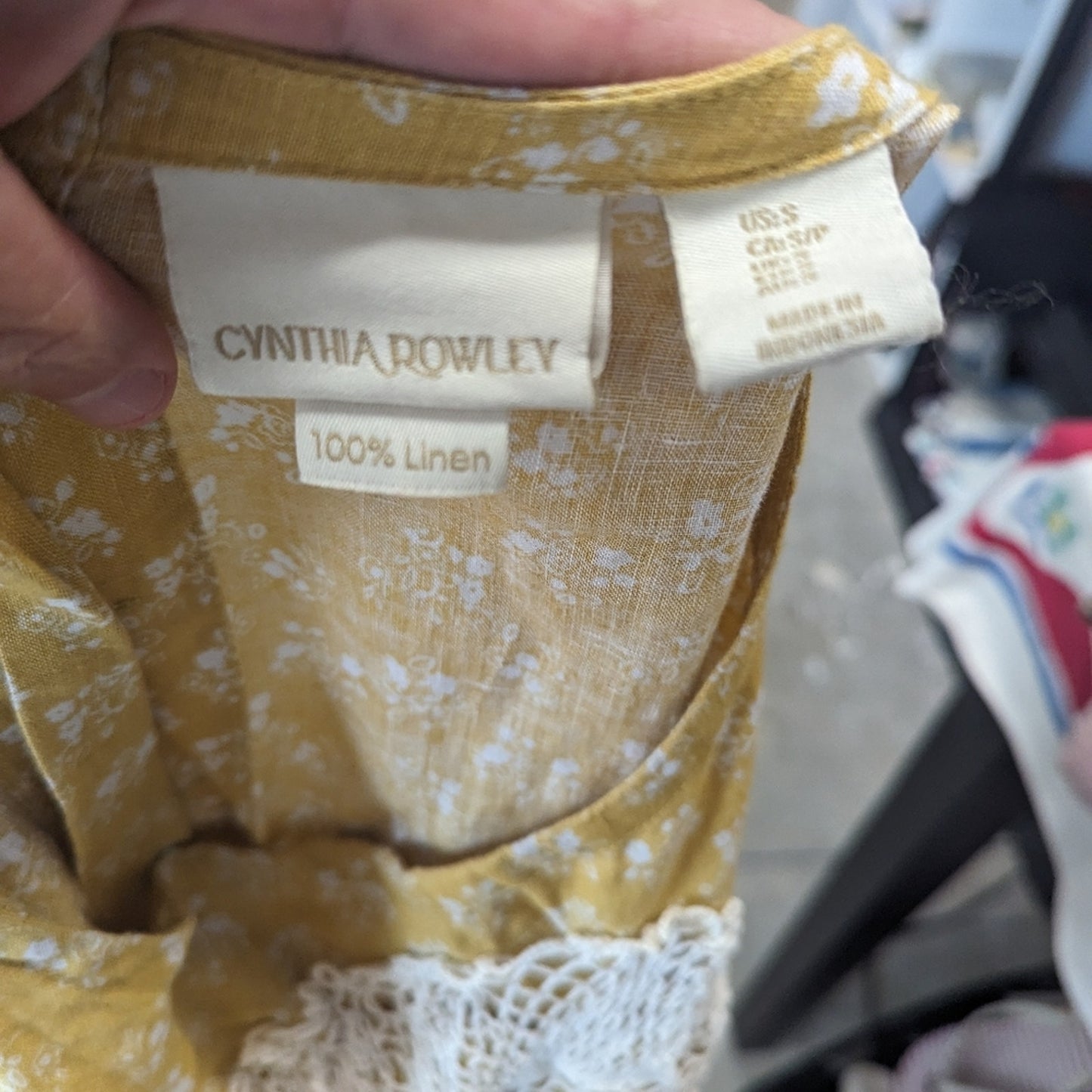 Cynthia Rowley Linen Top / Small