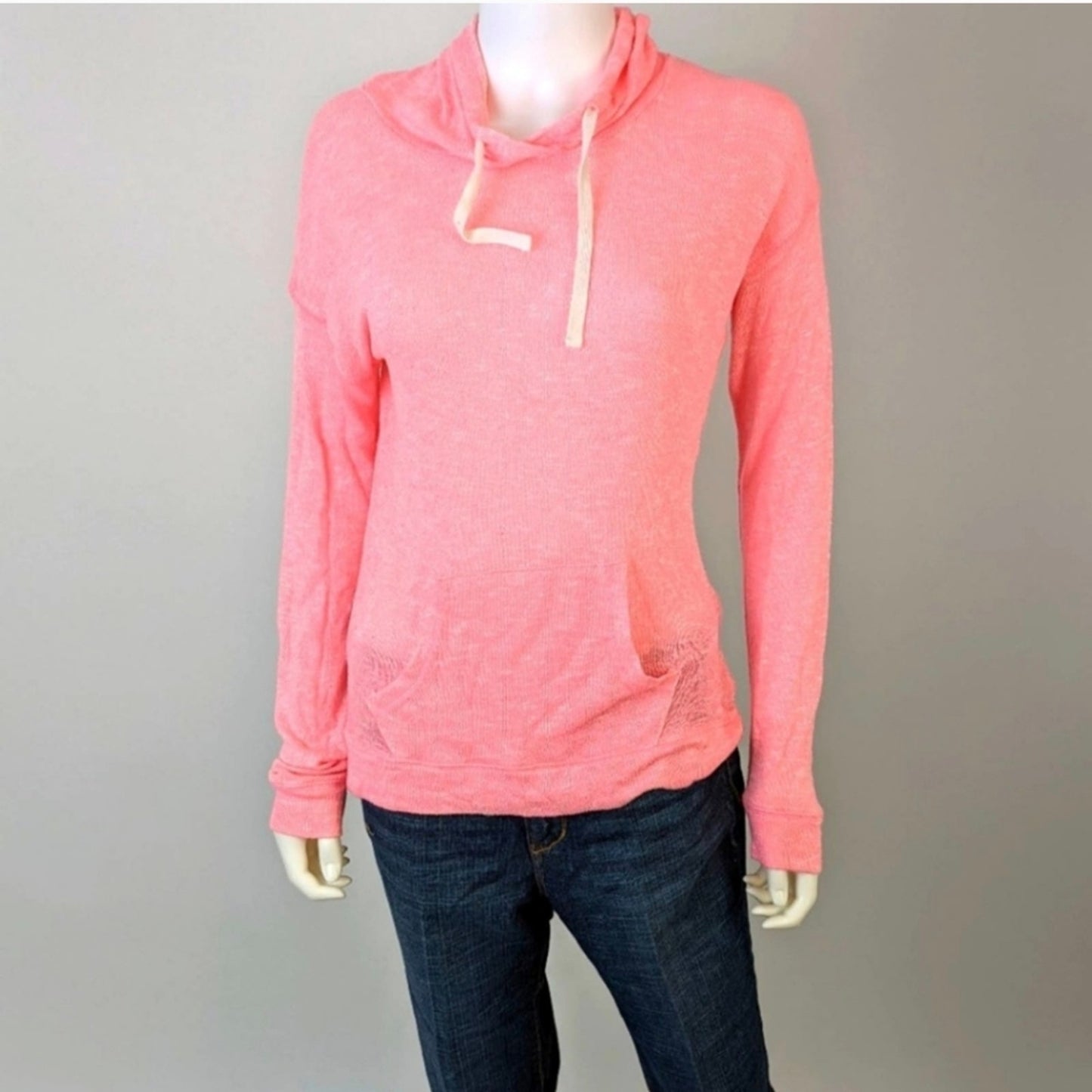 Aeropostale Pink Hooded Sweatshirt / Small